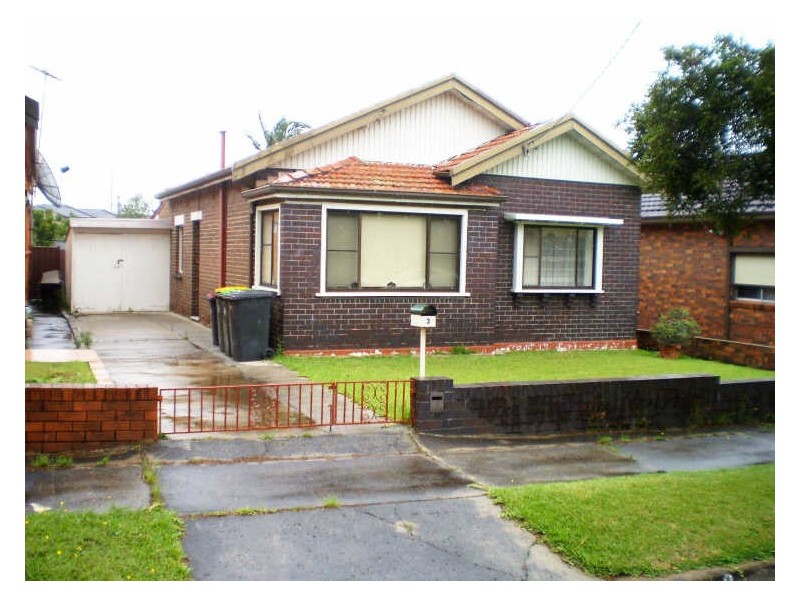 3 Clisdell Avenue, Canterbury NSW 2193