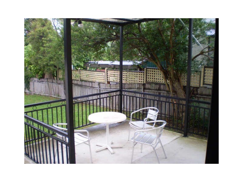 35 Undercliffe Road, Earlwood NSW 2206