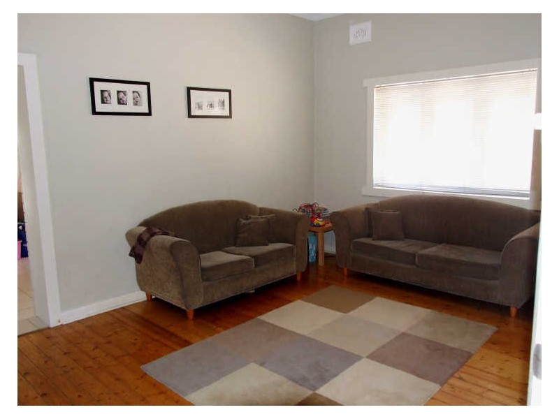 50 William Street, Earlwood NSW 2206