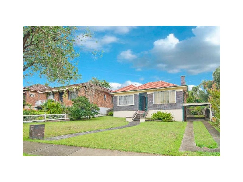 5 Gueudecourt Avenue, Earlwood NSW 2206