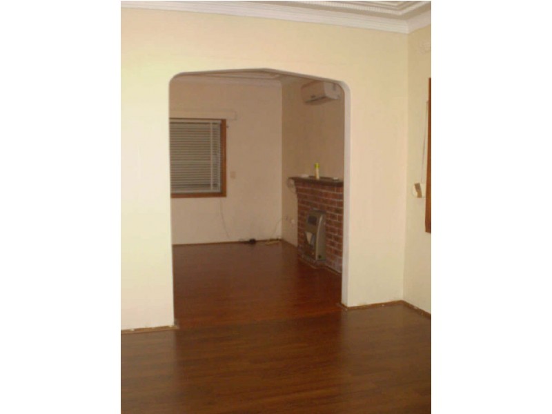 54 Warejee St, Kingsgrove NSW 2208