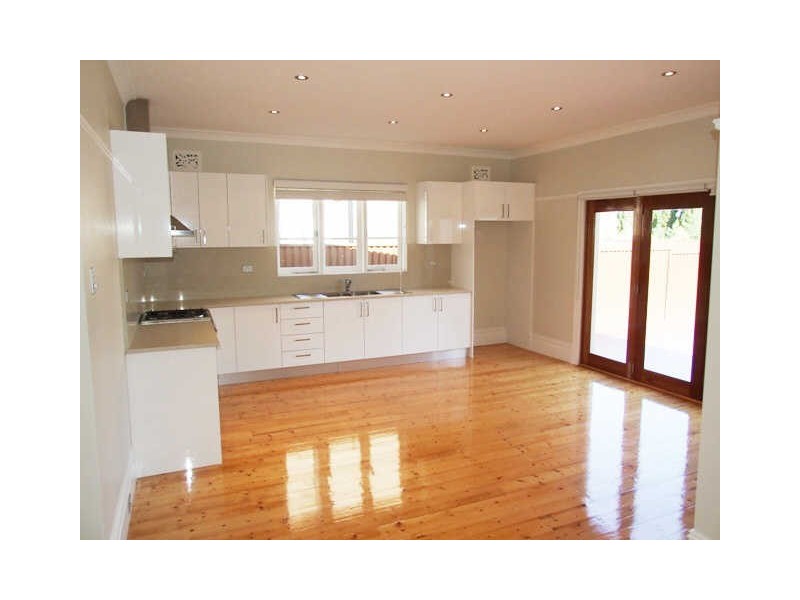 218 Homer Street, Earlwood NSW 2206