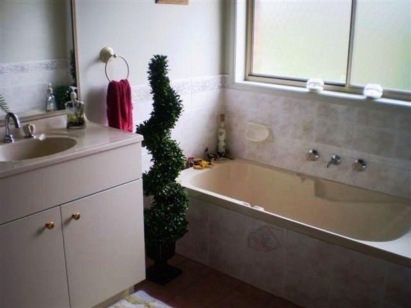 4a Attunga Avenue, Earlwood NSW 2206