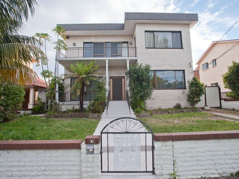 3 Collingwood Avenue, Earlwood NSW 2206