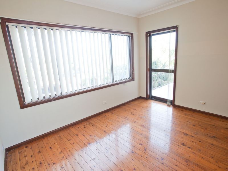 3 Collingwood Avenue, Earlwood NSW 2206