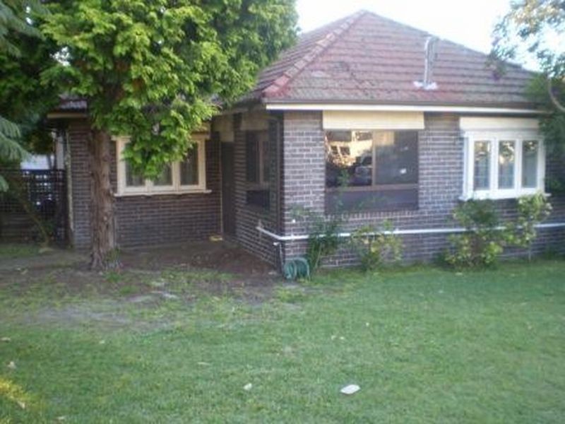 41 Hamel Crescent, Earlwood NSW 2206