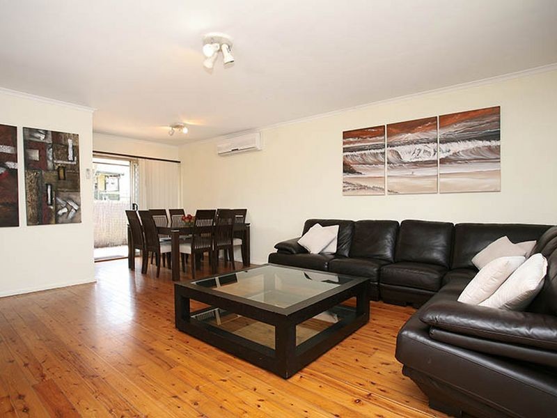 2/48 Flora St, Roselands NSW 2196