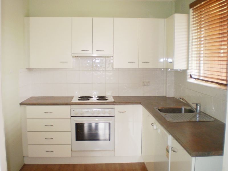 2/16 Rome Street, Canterbury NSW 2193