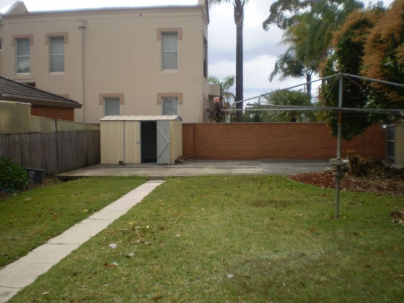 50 Earlwood Avenue, Earlwood NSW 2206