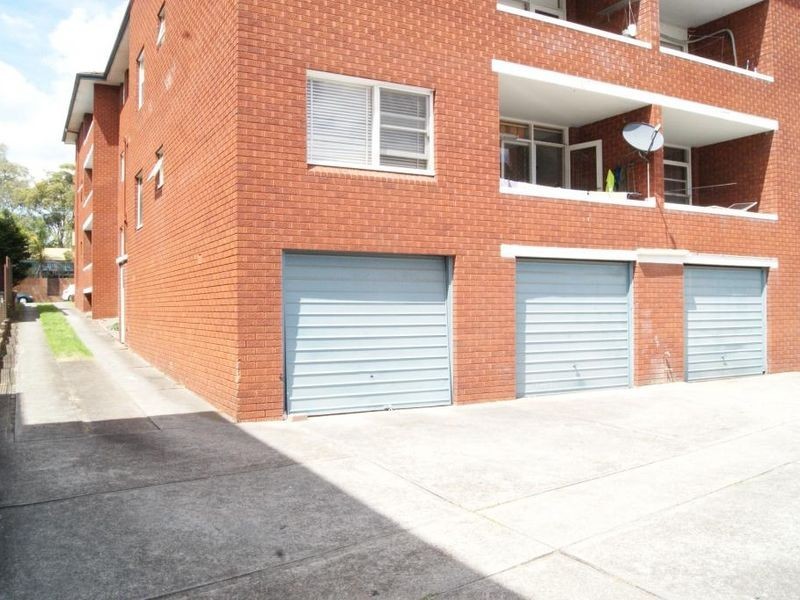 10/15 St Albans Road, Kingsgrove NSW 2208