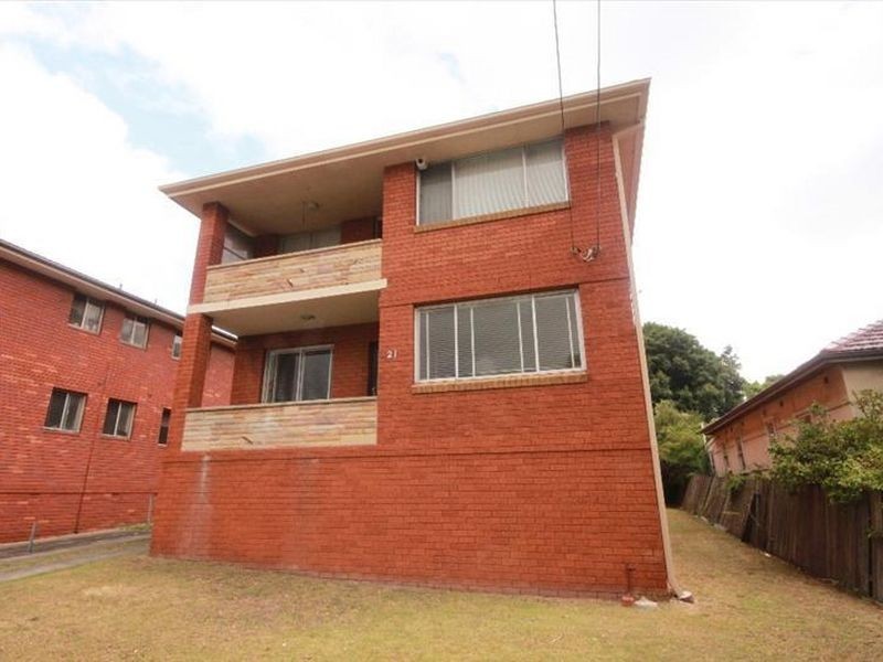 2/21 Chapel Street, Lakemba NSW 2195