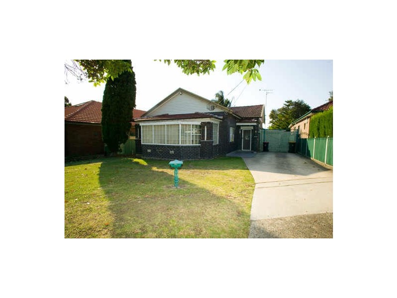 45 Wolli Avenue, Earlwood NSW 2206