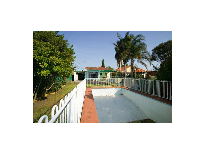 45 Wolli Avenue, Earlwood NSW 2206