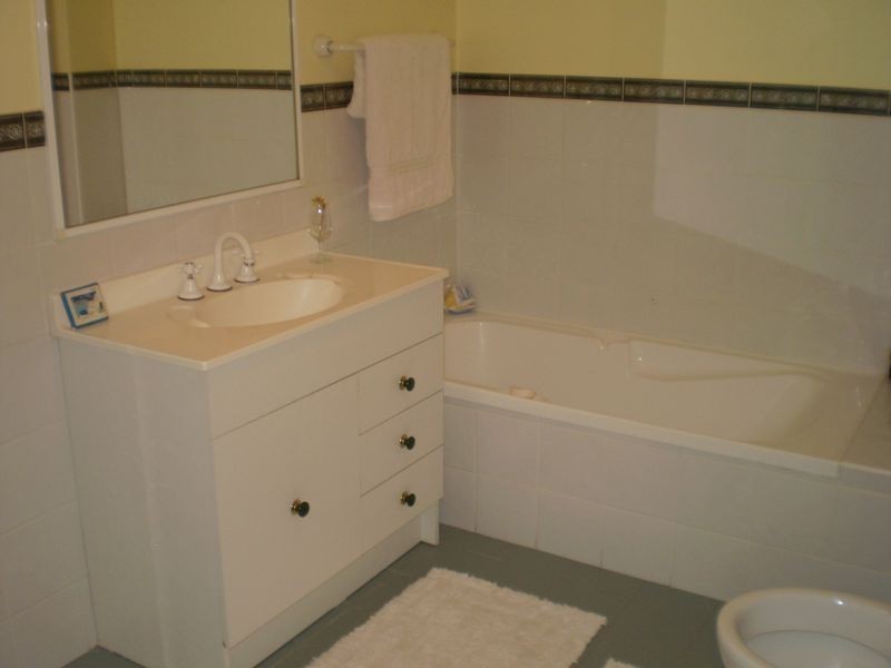 82/10 Broughton Street, Canterbury NSW 2193