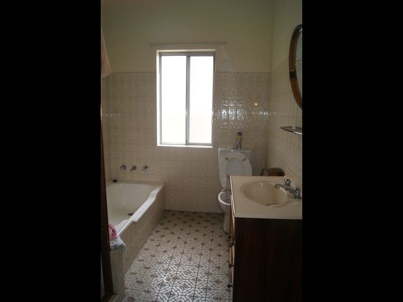 00 Cross Street, Campsie NSW 2194