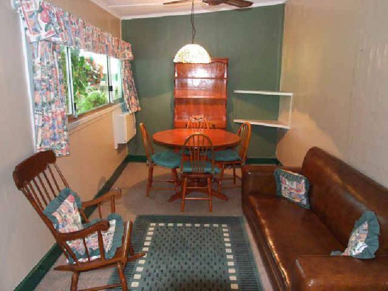 3 Narani Crescent, Earlwood NSW 2206