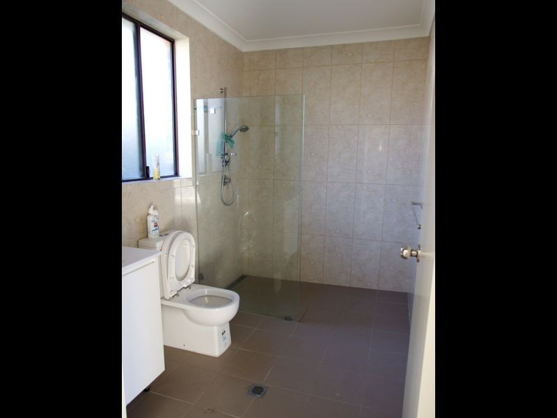 11 Canton St, Canterbury NSW 2193