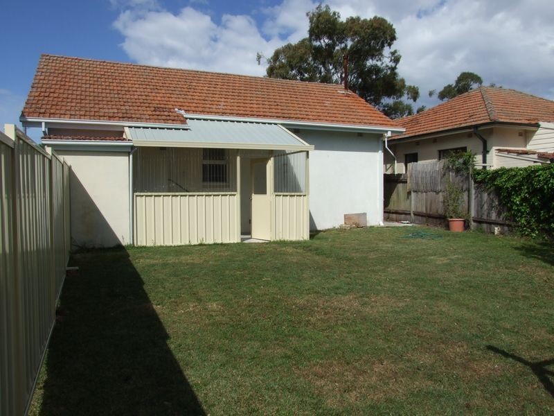 65 Gueudecourt Avenue, Earlwood NSW 2206