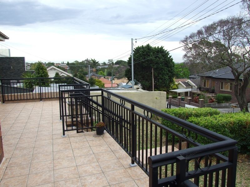 4 Caroline Street, Earlwood NSW 2206