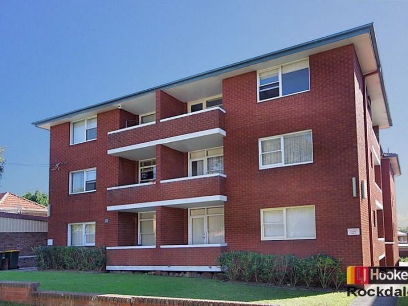 15 St. Albans Road, Kingsgrove NSW 2208