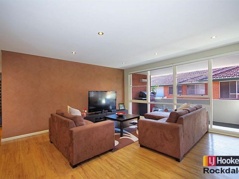 15 St. Albans Road, Kingsgrove NSW 2208