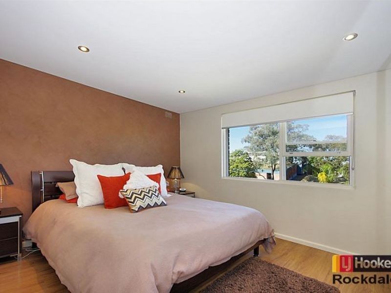 15 St. Albans Road, Kingsgrove NSW 2208
