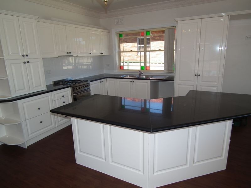 31 Junee crescent, Kingsgrove NSW 2208