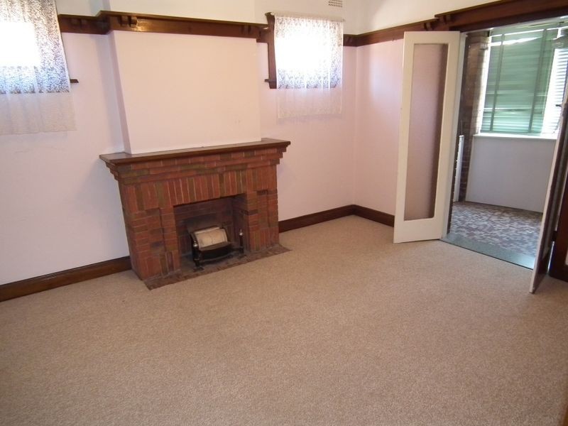 6 Glenview street, Earlwood NSW 2206