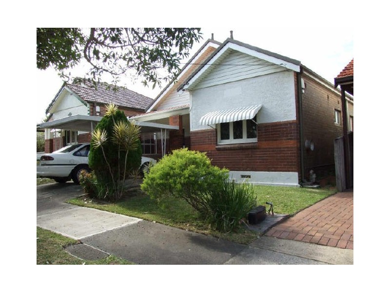 4 Bellbird Street, Canterbury NSW 2193
