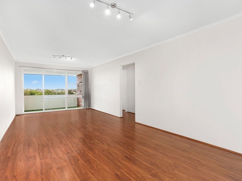 15 St Albans Rd, Kingsgrove NSW 2208