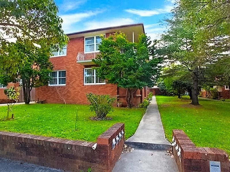 1/32 Gladstone Street, Bexley NSW 2207