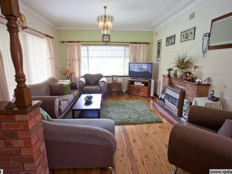 38 Macquarie Road, Earlwood NSW 2206