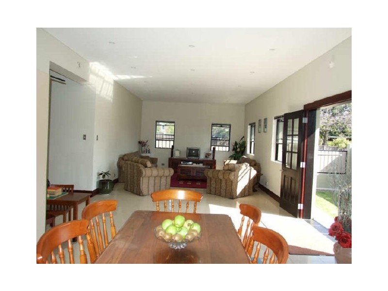 27 Marana Road, Earlwood NSW 2206