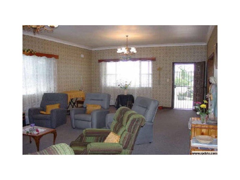 22 Collingwood Ave, Earlwood NSW 2206