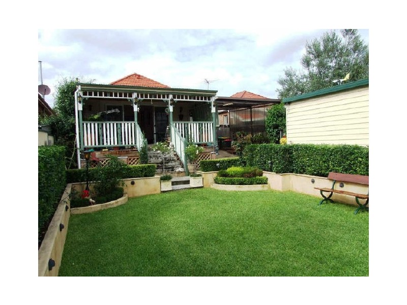 85 Permanent Ave, Earlwood NSW 2206