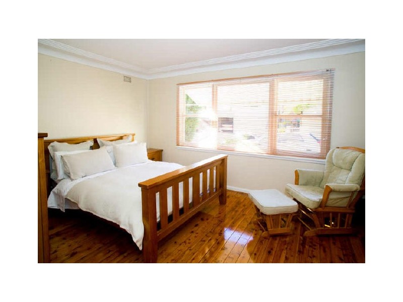 39 Stone st, Earlwood NSW 2206