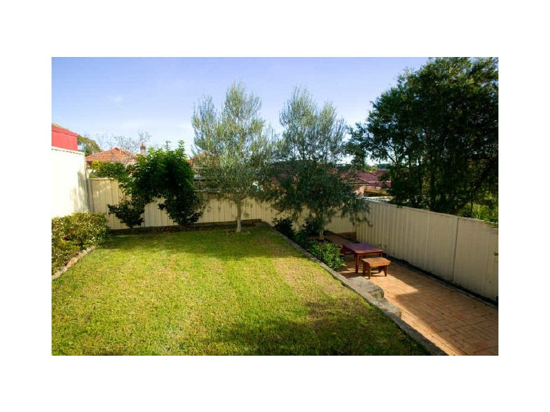 39 Stone st, Earlwood NSW 2206