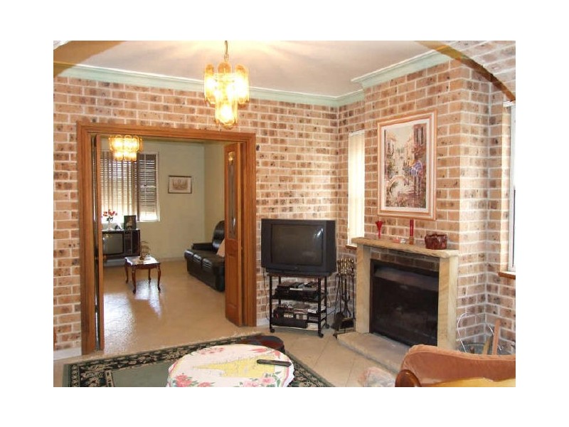 22 Marana Road, Earlwood NSW 2206