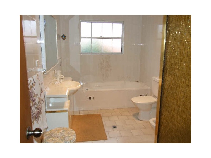 22 Marana Road, Earlwood NSW 2206