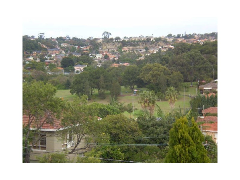 42 Highland Crescent, Earlwood NSW 2206