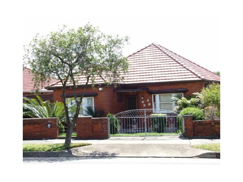 85 Permanent Ave, Earlwood NSW 2206