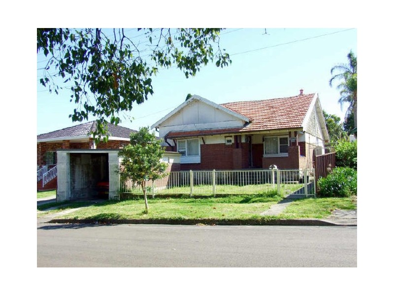 1 Sutton Avenue, Earlwood NSW 2206