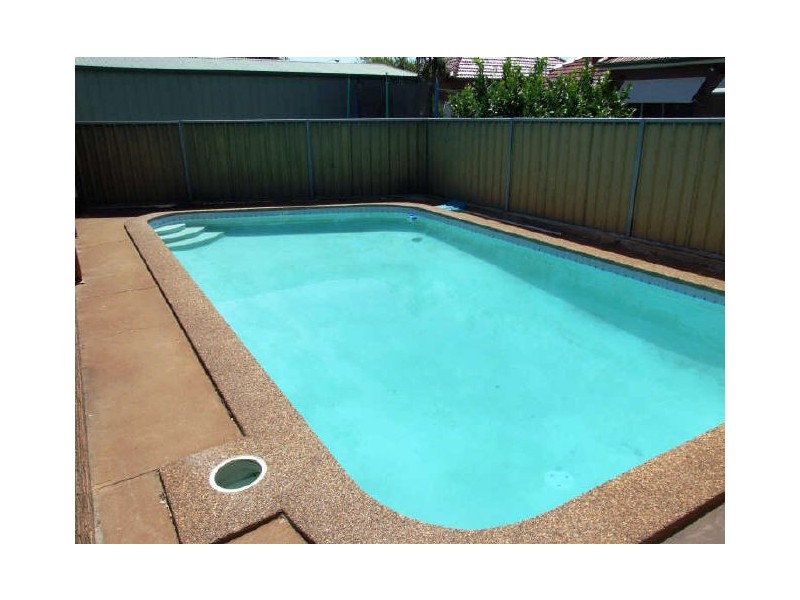 46 Hood Ave, Earlwood NSW 2206