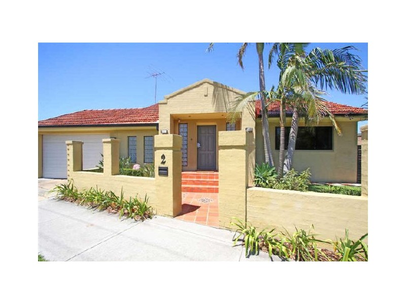 2 Wavell Pde, Earlwood NSW 2206