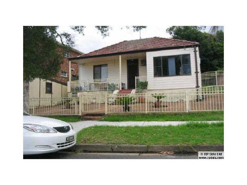 13 Highcliff Road, Earlwood NSW 2206