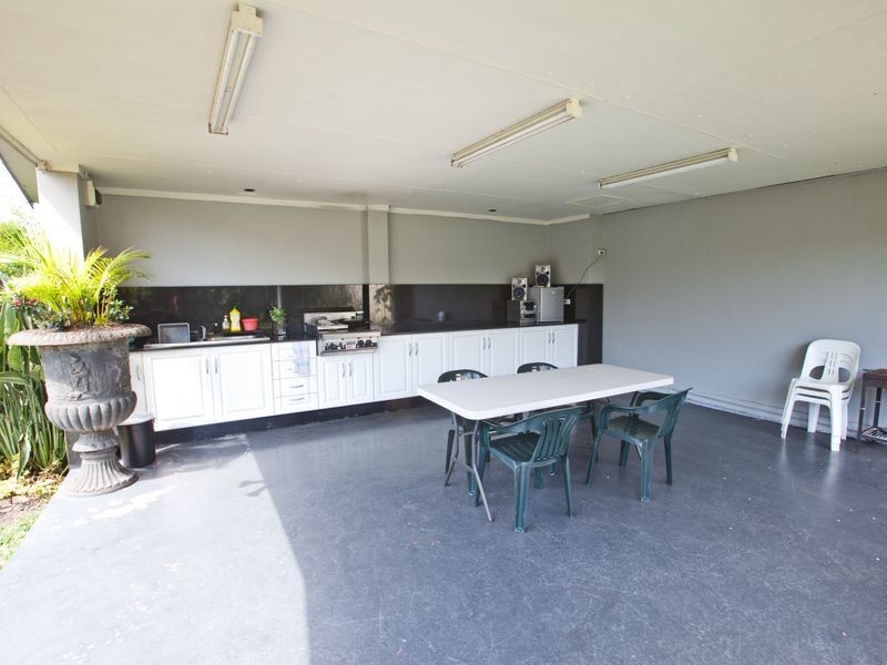 36 Kitchener Ave, Earlwood NSW 2206