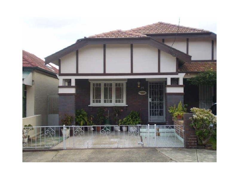 70 Warren Rd, Marrickville NSW 2204