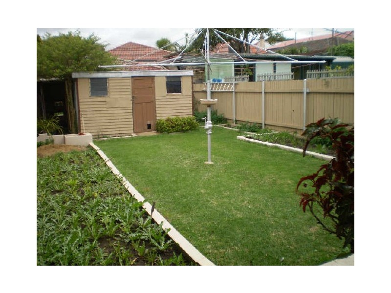 70 Warren Rd, Marrickville NSW 2204