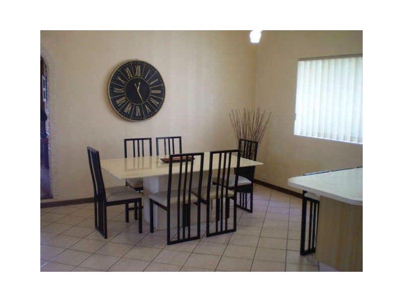 10 Barnes Avenue, Earlwood NSW 2206