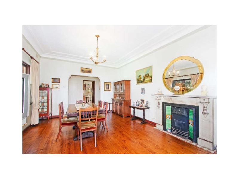 19 Sunset Place, Earlwood NSW 2206